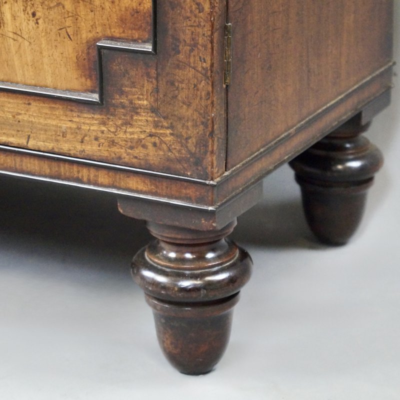 Regency Mahogany Waterfall Bookcase - Image 4