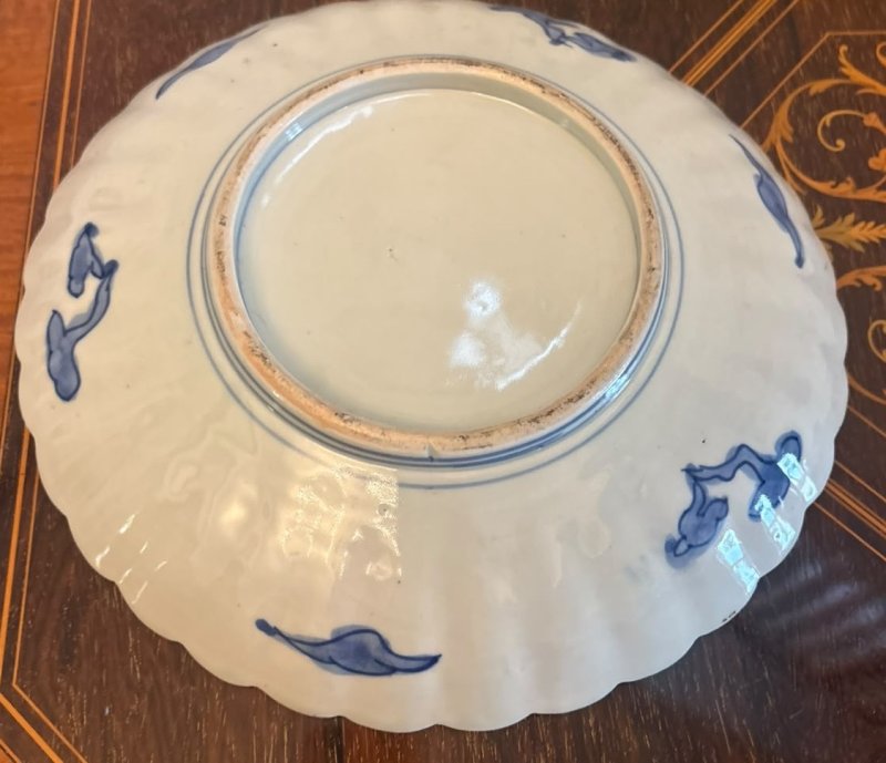 Antique Pair Japanese Imari Porcelain Plates Bowls Scalloped Edge Decorative Display Dishes - Image 14