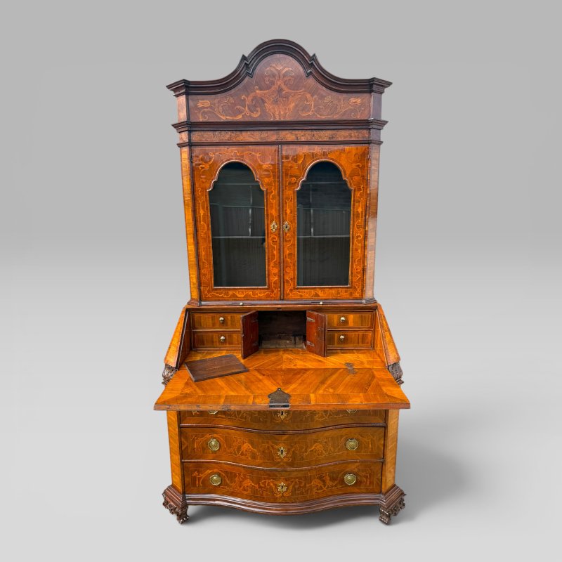 Mid-18th Century Italian Venetian Walnut, Tulipwood & Marquetry Bureau Bookcase - Image 6