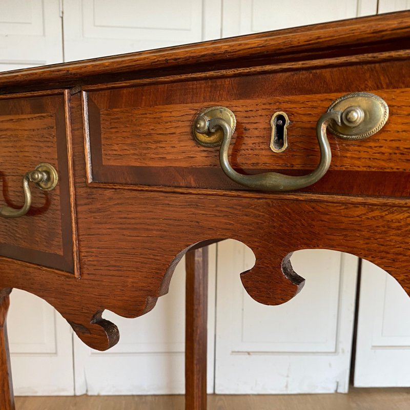 Georgian oak lowboy - Image 4