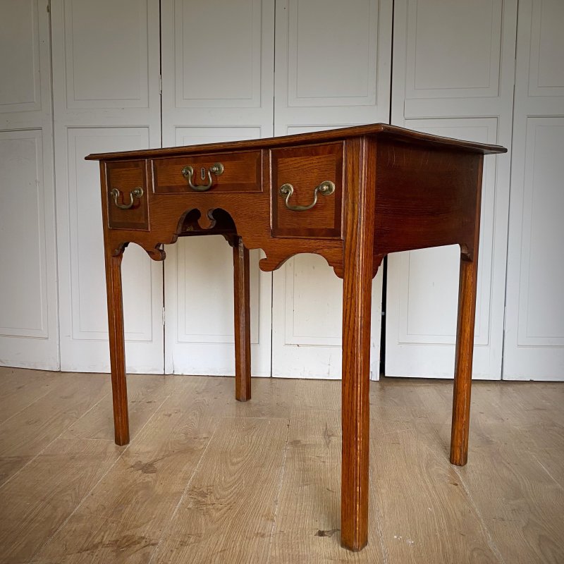Georgian oak lowboy - Image 11