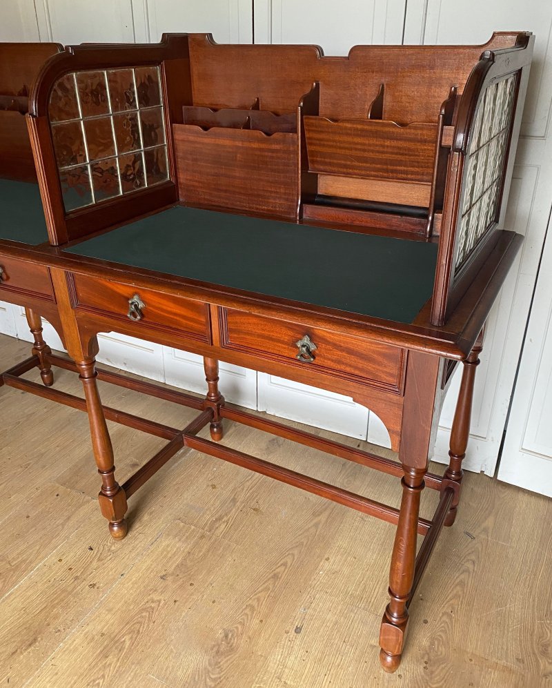 Mahogany twin clerks/banking desk - Image 10