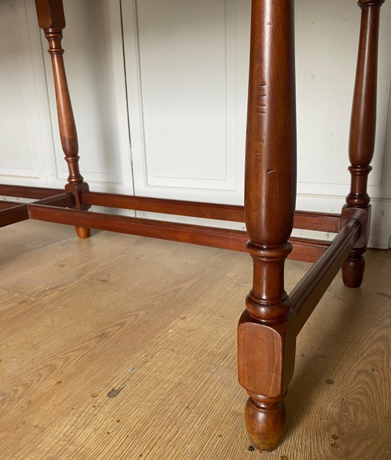 Mahogany twin clerks/banking desk - Image 8