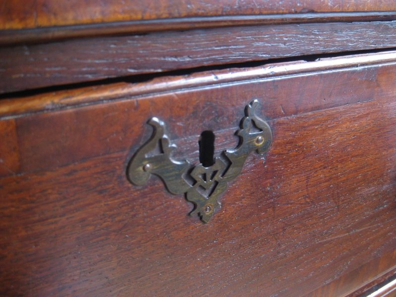 GIII oak chest on stand - Image 5