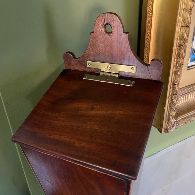 Georgian mahogany candle box - Image 2
