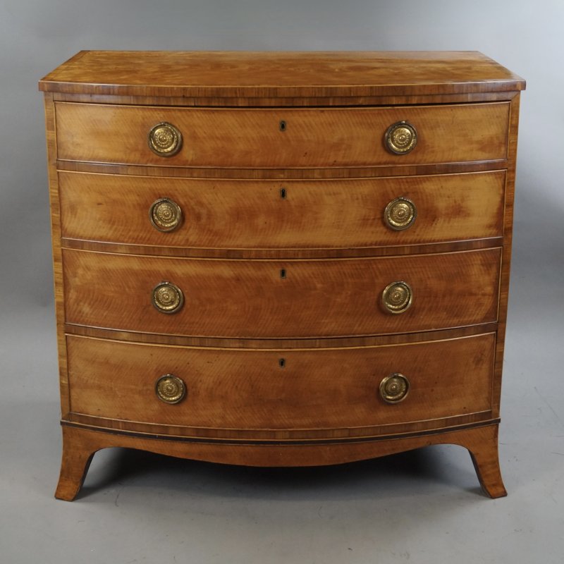 A Fine George III Satinwood Chest - Image 6