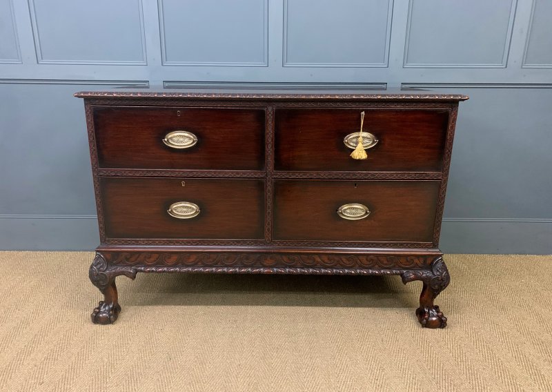 Large Mahogany Chippendale Style Chest - Image 2