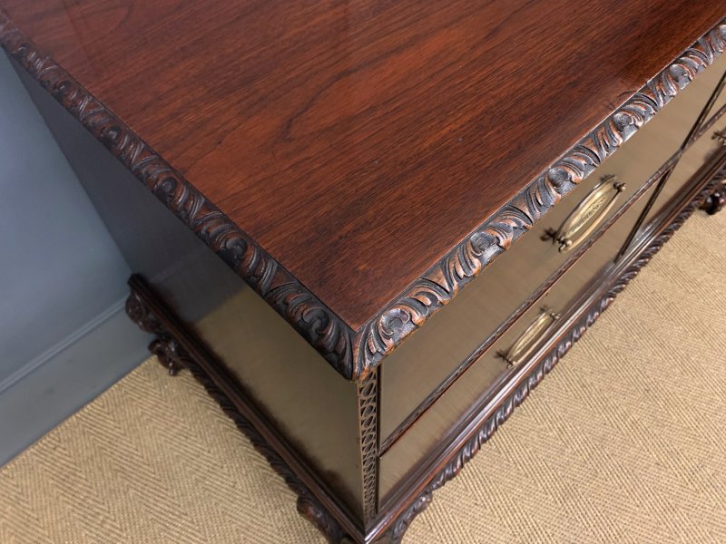Large Mahogany Chippendale Style Chest - Image 4