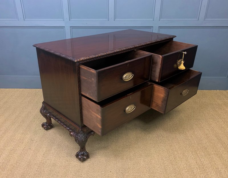 Large Mahogany Chippendale Style Chest - Image 13