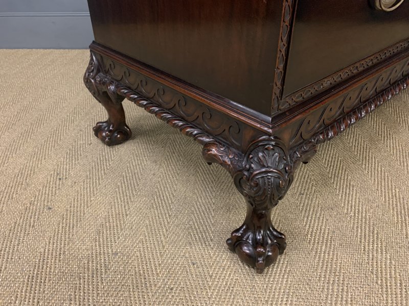 Large Mahogany Chippendale Style Chest - Image 16