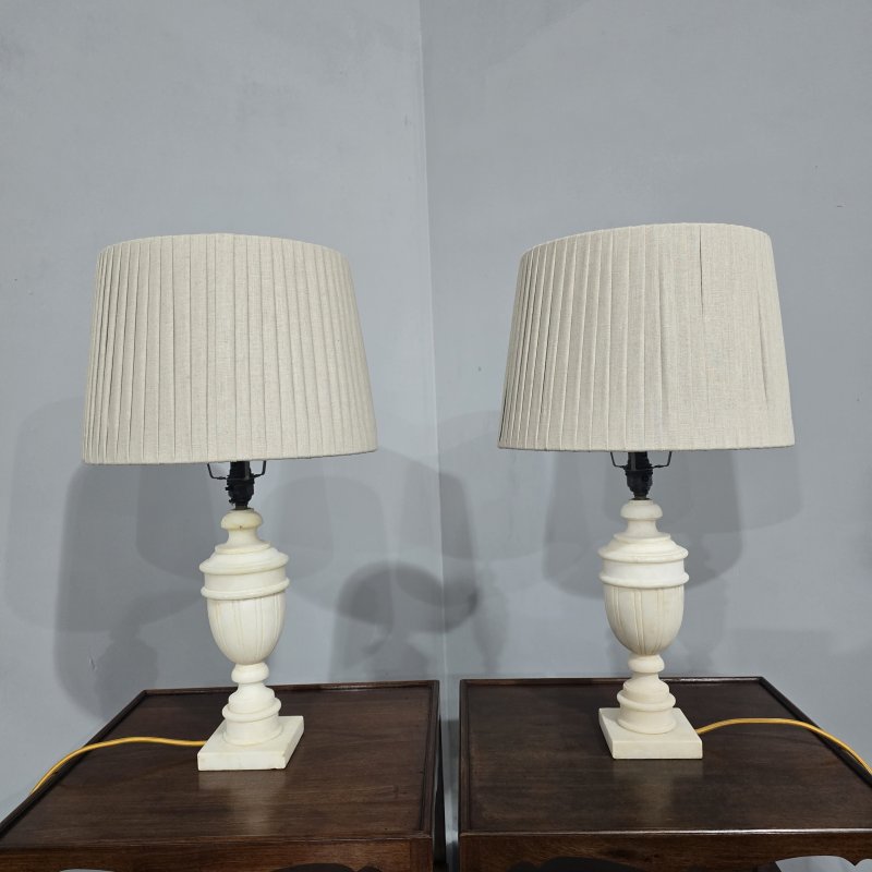 Super Pair Marble Table Laps - Image 7