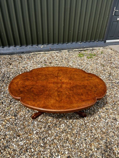 A Fine Quality Victorian Period Burr Walnut Coffee Table - Image 4