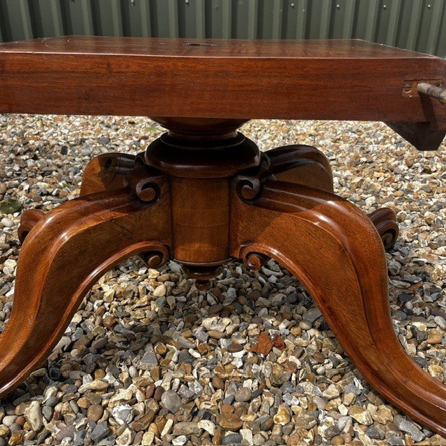 A Fine Quality Victorian Period Burr Walnut Coffee Table - Image 10