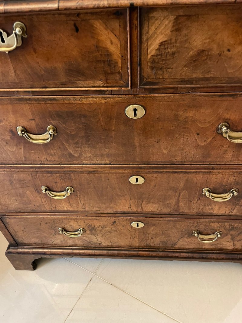 Outstanding Original George I Antique Quality Figured Walnut Chest of Drawers - Image 9