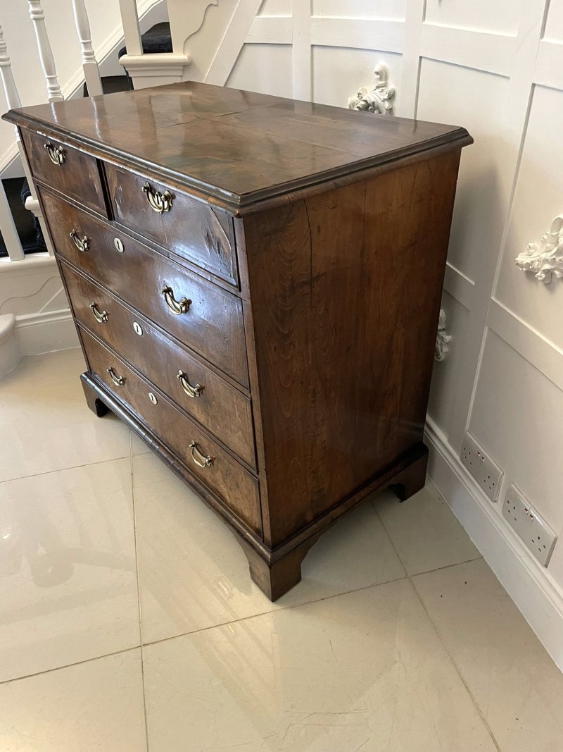 Outstanding Original George I Antique Quality Figured Walnut Chest of Drawers - Image 17