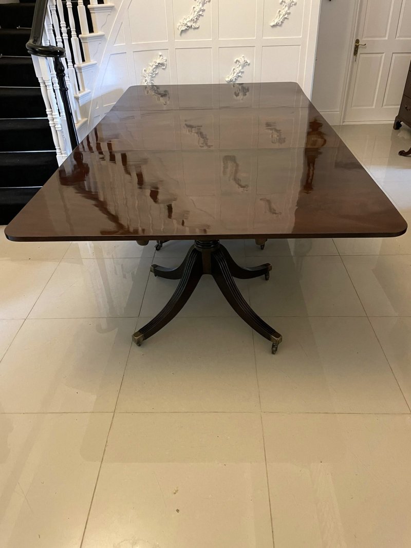 Large Antique George III Outstanding Quality Figured Mahogany 3 Pilar Dining Table - Image 8