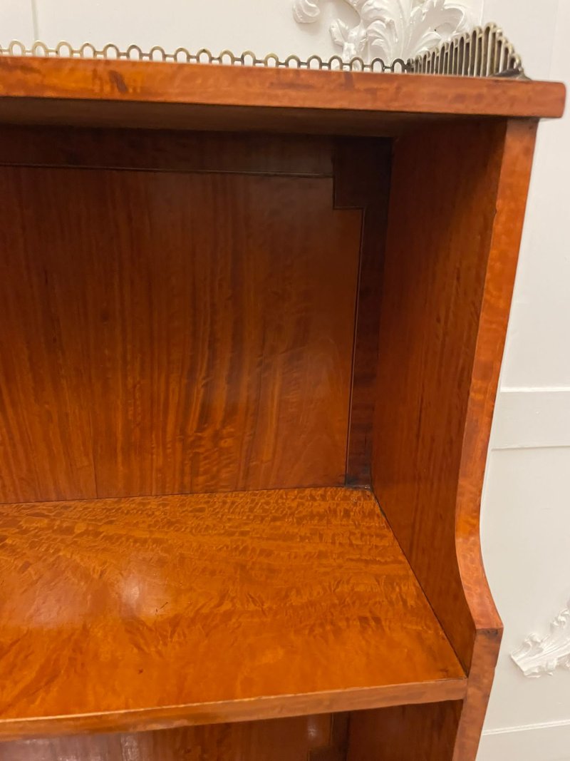 Rare Pair of Gillows Antique Quality Satinwood Waterfall Bookcases - Image 12