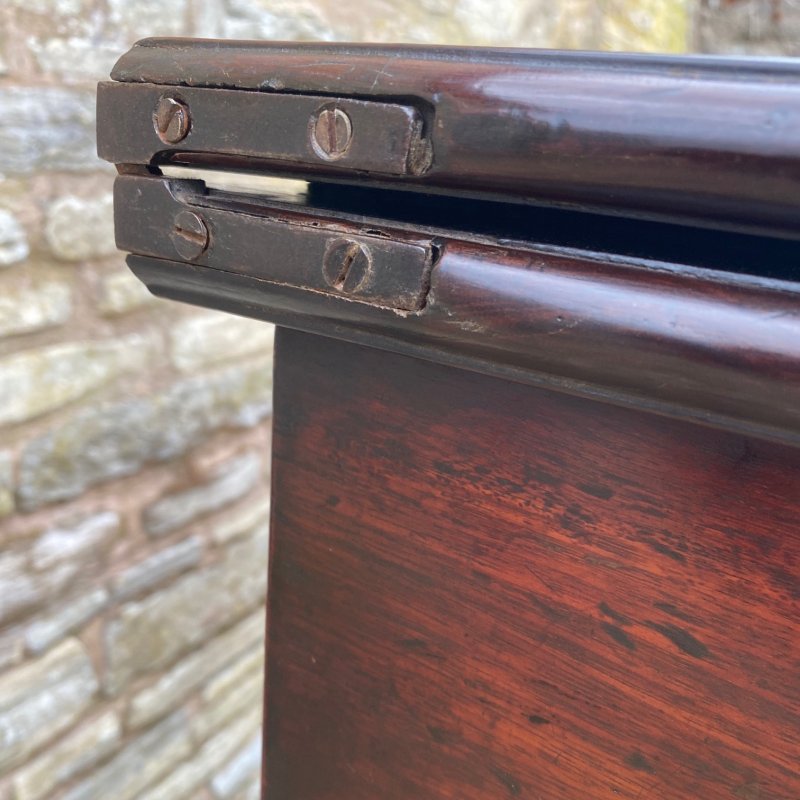 Georgian mahogany fold over games table - Image 5