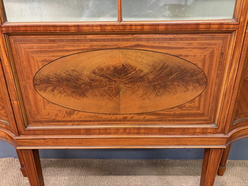 Inlaid Satinwood Display Cabinet by Maple & Co. - Image 10