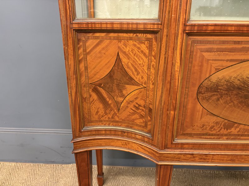 Inlaid Satinwood Display Cabinet by Maple & Co. - Image 11