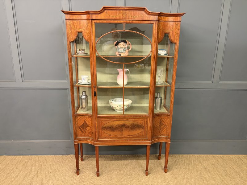 Inlaid Satinwood Display Cabinet by Maple & Co. - Image 12