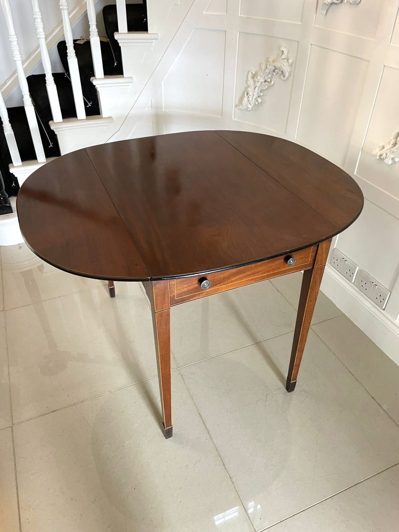 Fine Quality George III Antique Inlaid Mahogany Pembroke Table - Image 5