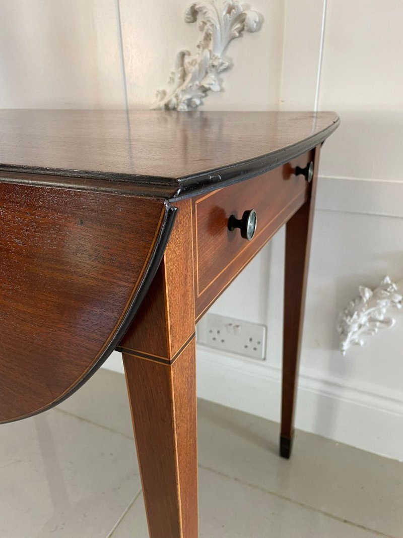 Fine Quality George III Antique Inlaid Mahogany Pembroke Table - Image 9