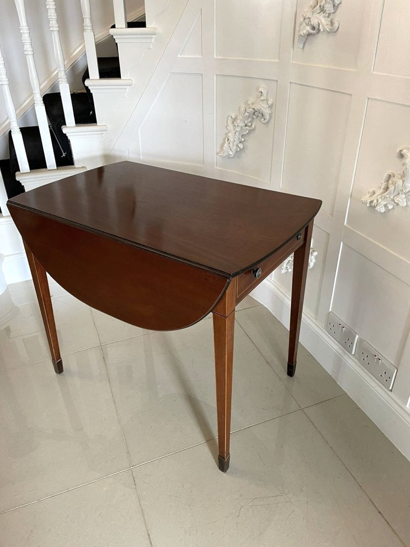 Fine Quality George III Antique Inlaid Mahogany Pembroke Table - Image 3