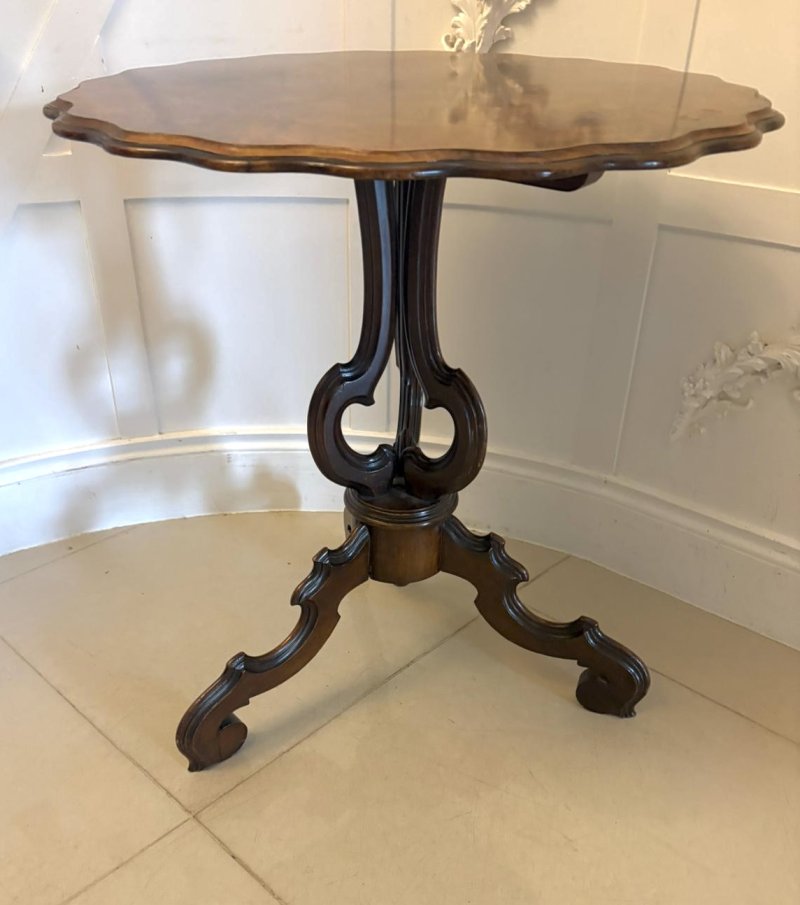 Antique Victorian Burr Walnut Scalloped Lamp Side Table - Image 4