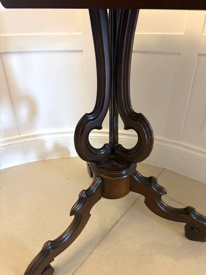 Antique Victorian Burr Walnut Scalloped Lamp Side Table - Image 9