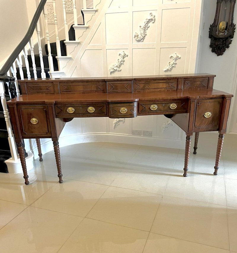 Superb Quality Large Antique George III Figured Mahogany Sideboard - Image 2