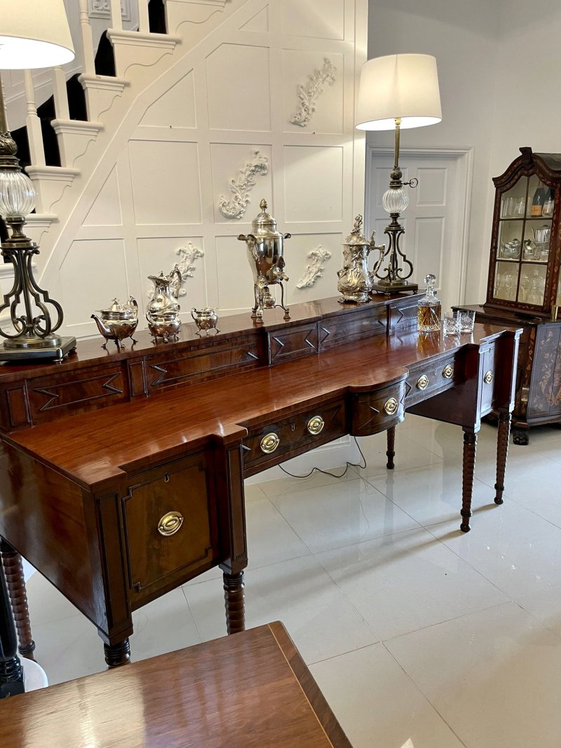 Superb Quality Large Antique George III Figured Mahogany Sideboard - Image 15