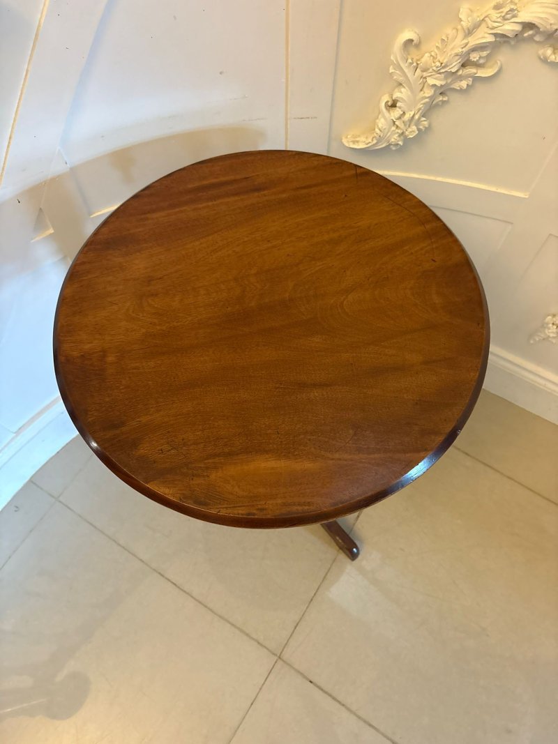 Antique Victorian Walnut Bobbin Gallery Lamp Table - Image 7