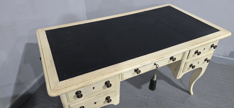 French Painted Kneehole Desk - Image 8