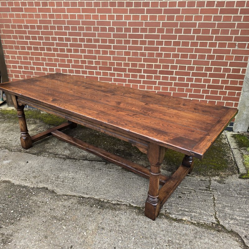 Outstanding Oak Refrectory Kitchen Farmhouse Dining Table - Image 12