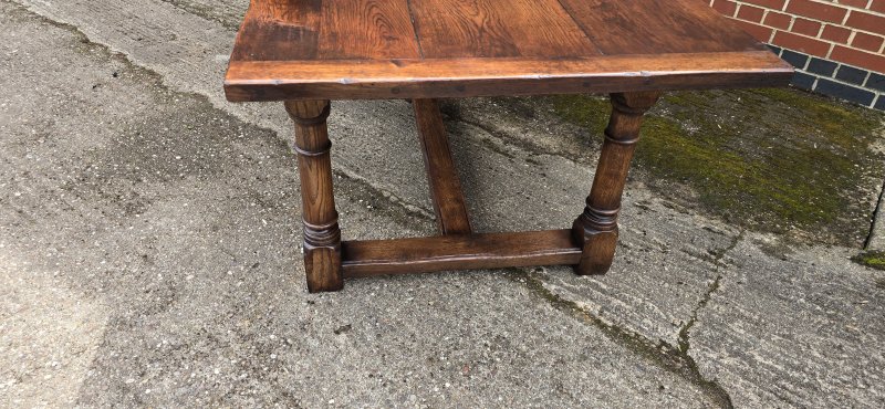 Outstanding Oak Refrectory Kitchen Farmhouse Dining Table - Image 17