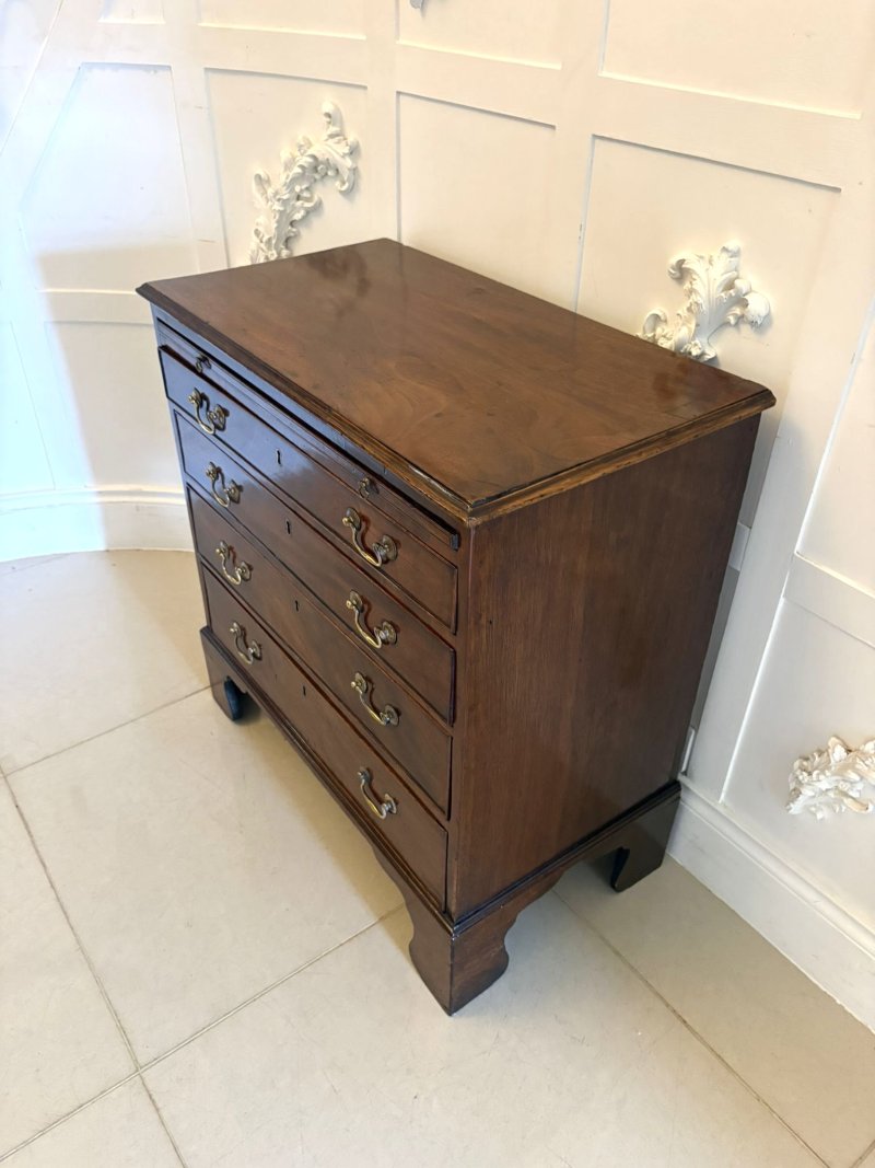 Antique Small Georgian Mahogany Four Drawer Chest of Drawers with Brushing Slide - Image 7