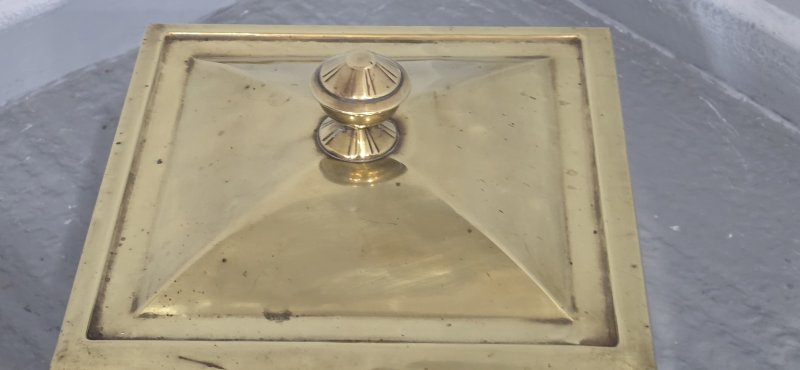 Brass Art Deco Coal Bin - Image 4