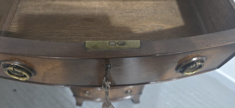 Superb Regency Bow Front  Tall Chest of Drawers - Image 8