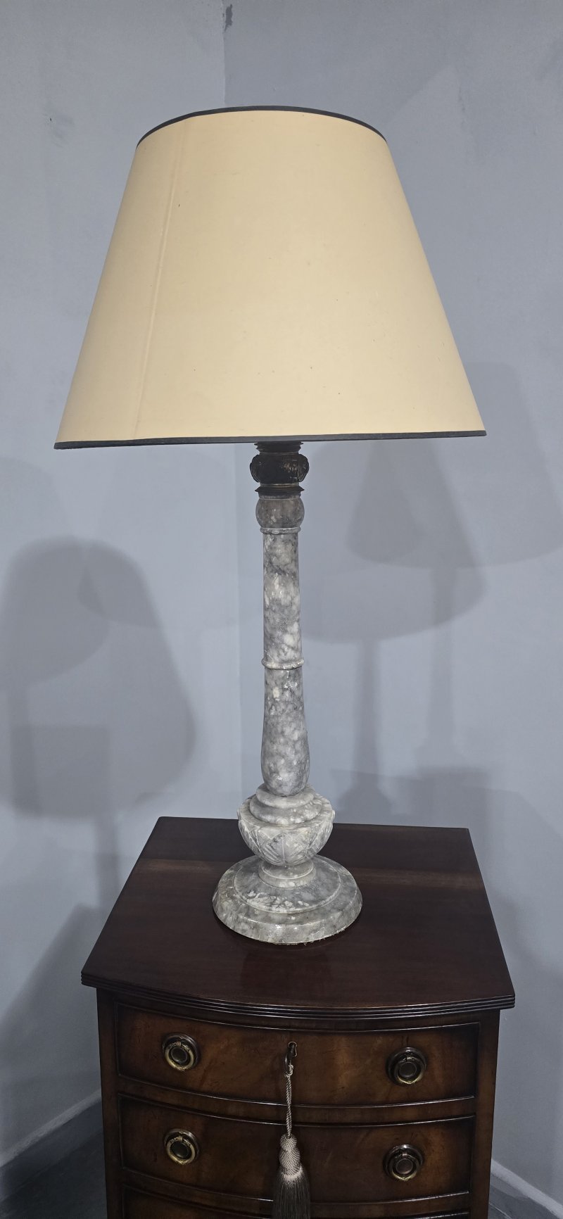 Large French Marble Lamp - Image 2
