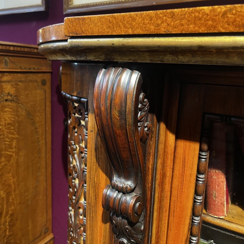 A Stunning Quality Early Victorian Period Gonçalo Alves And Amboyna Bookcase/credenza - Image 9