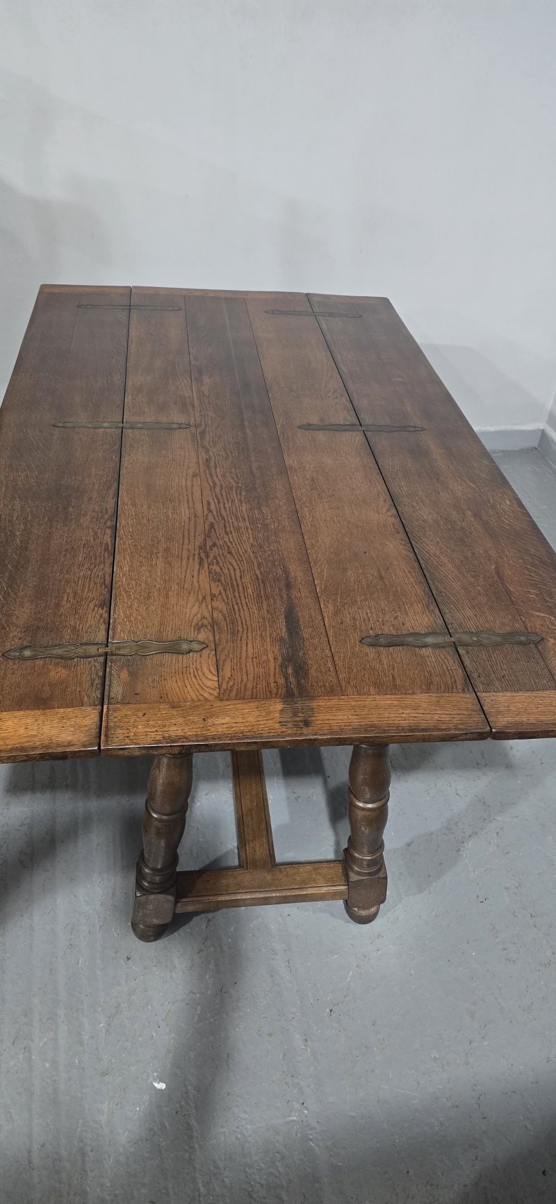 Super Oak Kitchen Refrectory Farmhouse Dining Table - Image 13