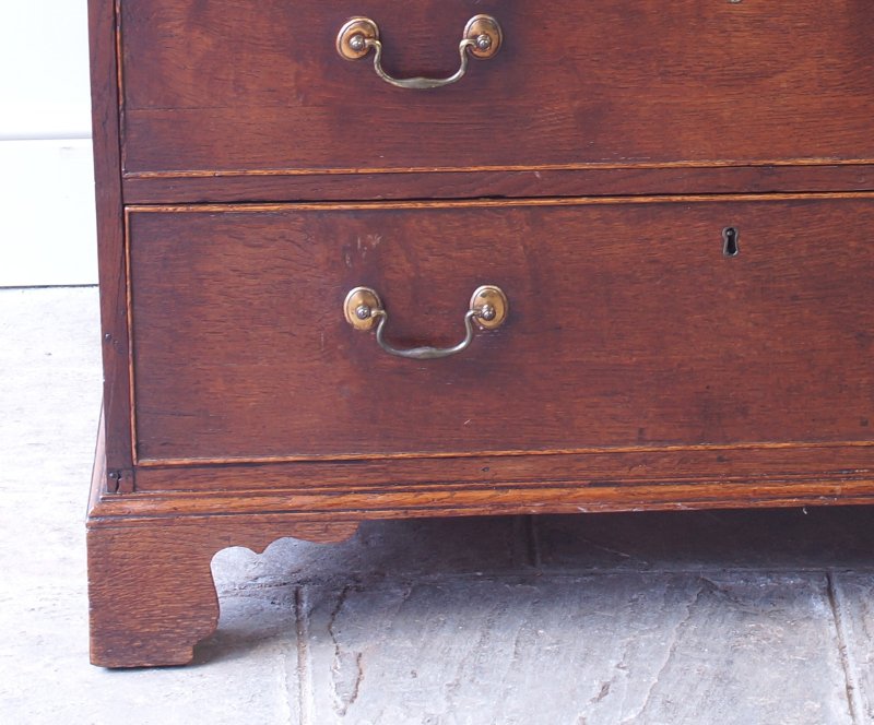 Georgian Oak Chest Of Drawers - Image 8