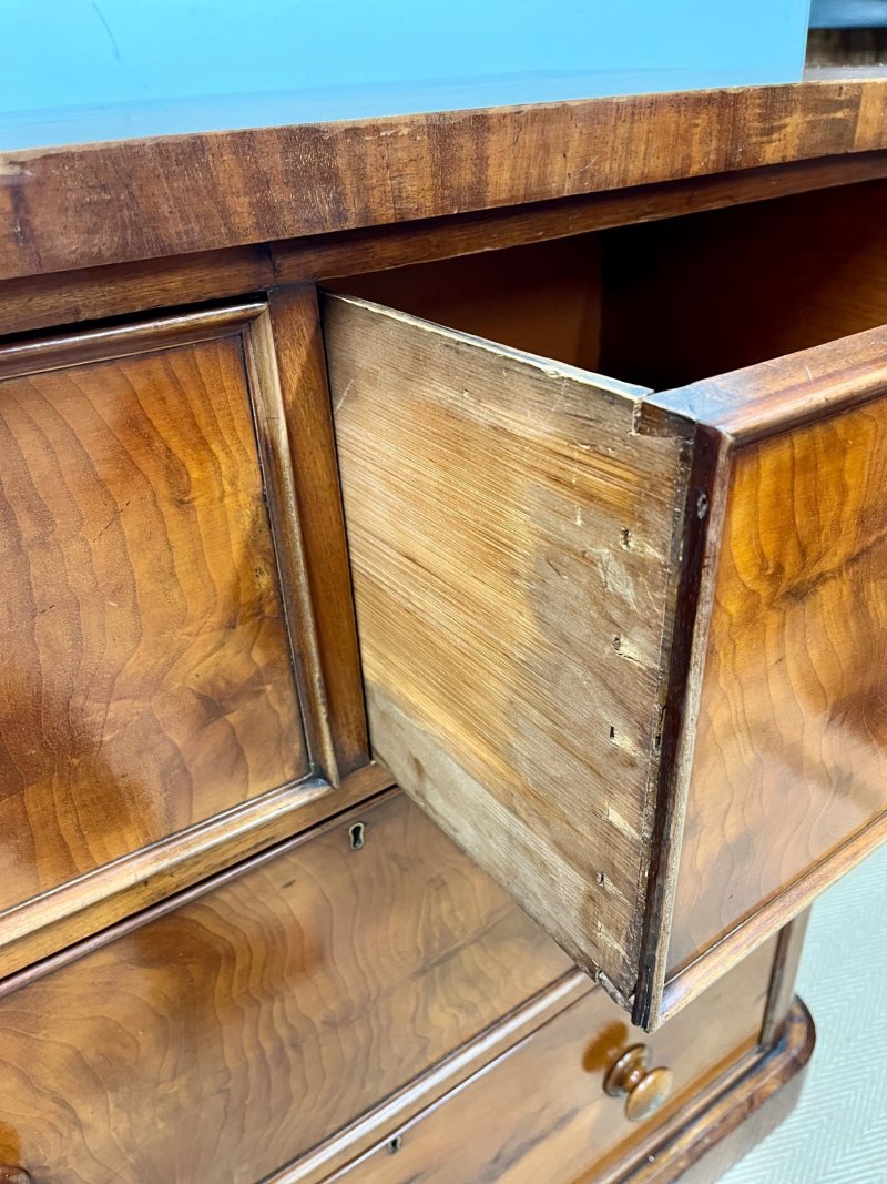 19th Century Mahogany Chest Of Drawers - Image 9