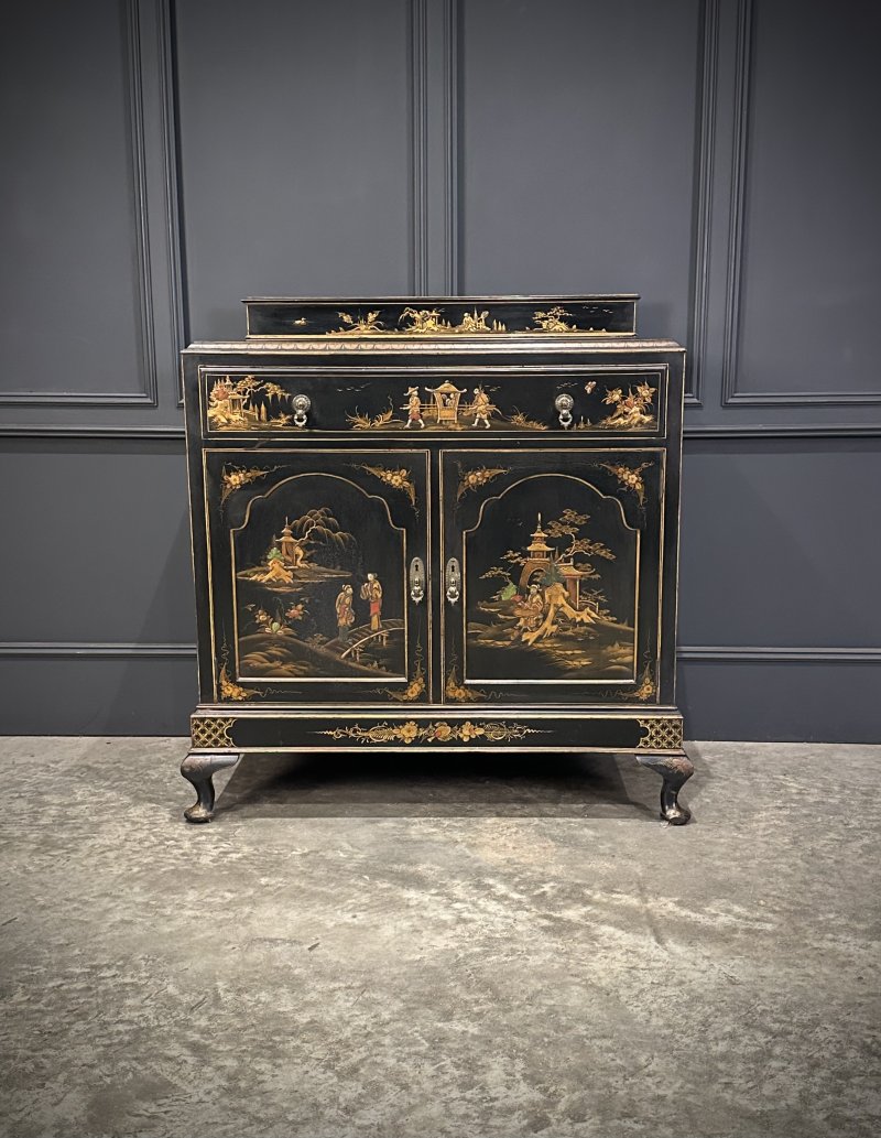 Chinoiserie Black Lacquered Japanned Side Cabinet - Image 3