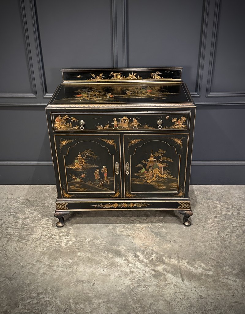 Chinoiserie Black Lacquered Japanned Side Cabinet - Image 4