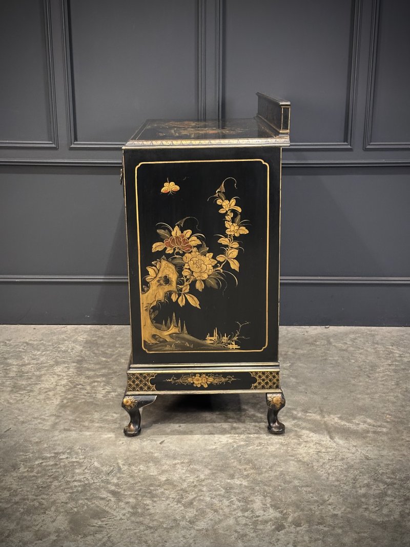 Chinoiserie Black Lacquered Japanned Side Cabinet - Image 8