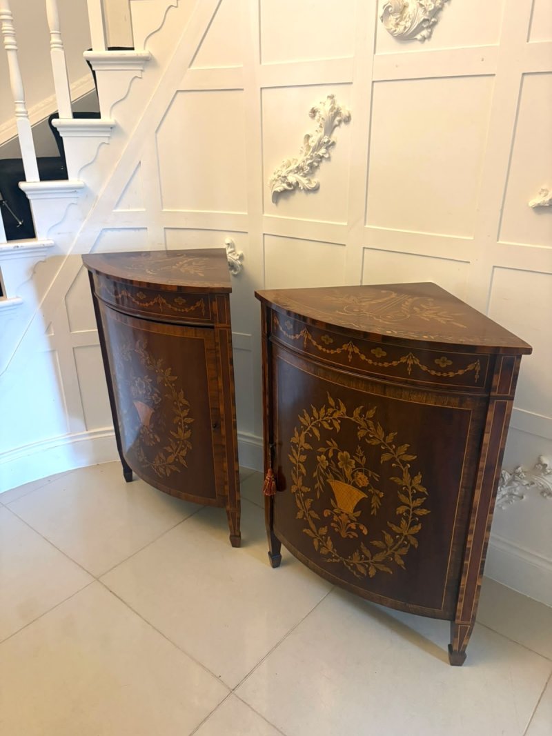Antique Pair of English Victorian Marquetry Inlaid Mahogany Corner Cabinets - Image 3