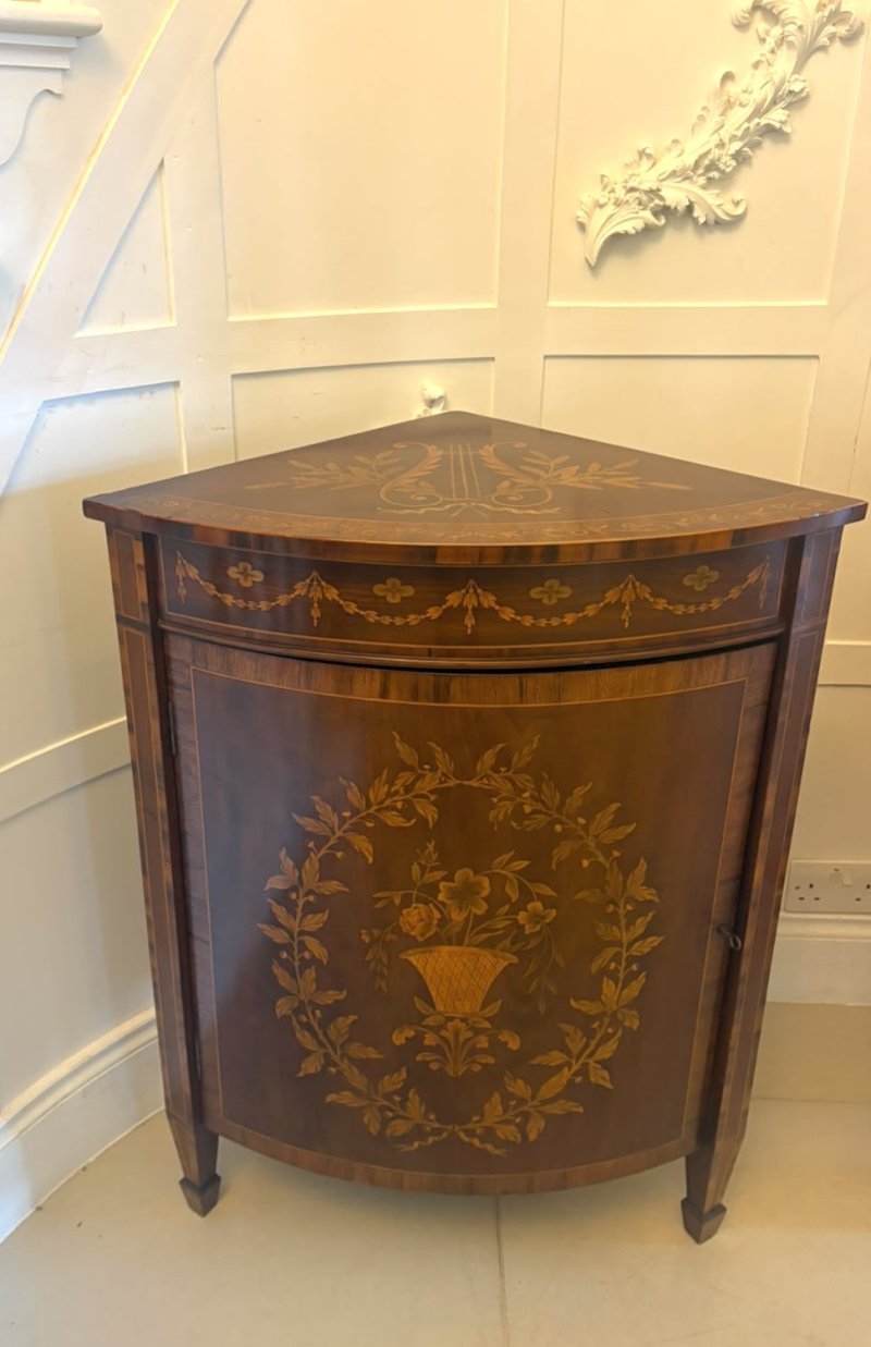 Antique Pair of English Victorian Marquetry Inlaid Mahogany Corner Cabinets - Image 8