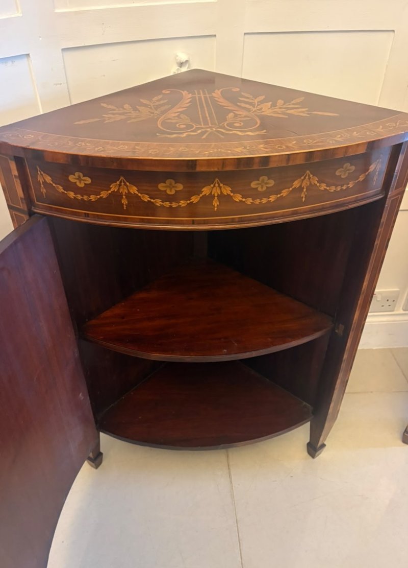 Antique Pair of English Victorian Marquetry Inlaid Mahogany Corner Cabinets - Image 7